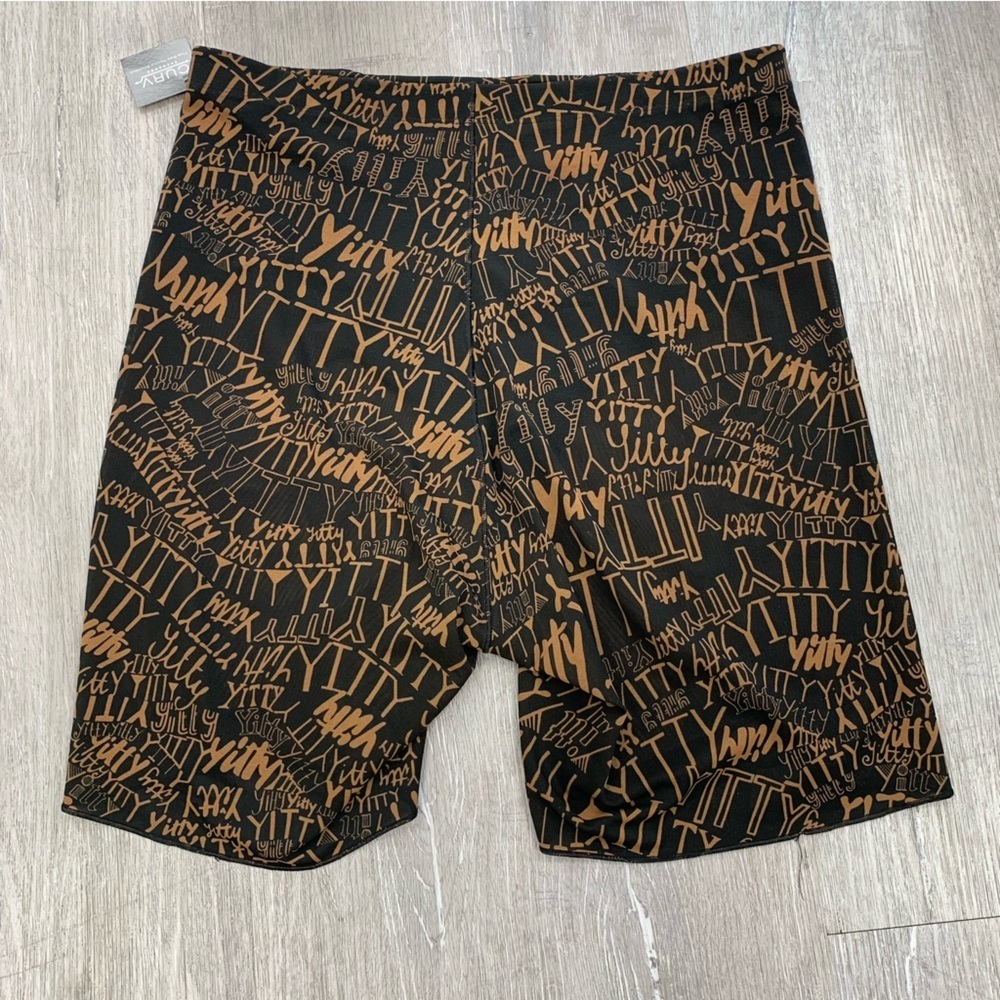 Yitty by Fabletics Mesh Me Smoothing High Waisted Shorts. Size 2X - Picture 3 of 5